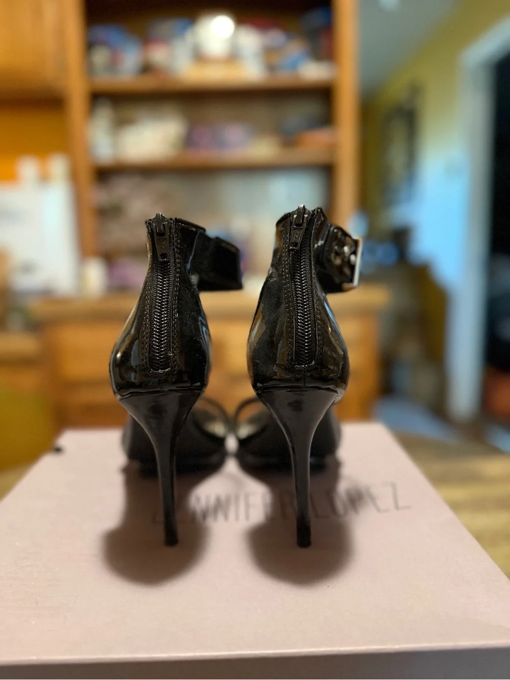 Jennifer Lopez Black Patent Statement Ankle Collar Heels Size 6.5 w/ Box